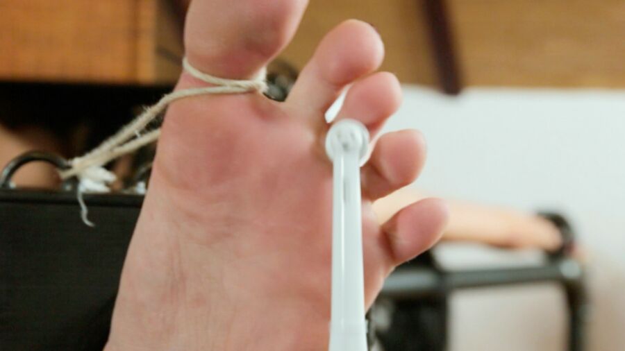 Barefoot tied toes tickling - Gabriela