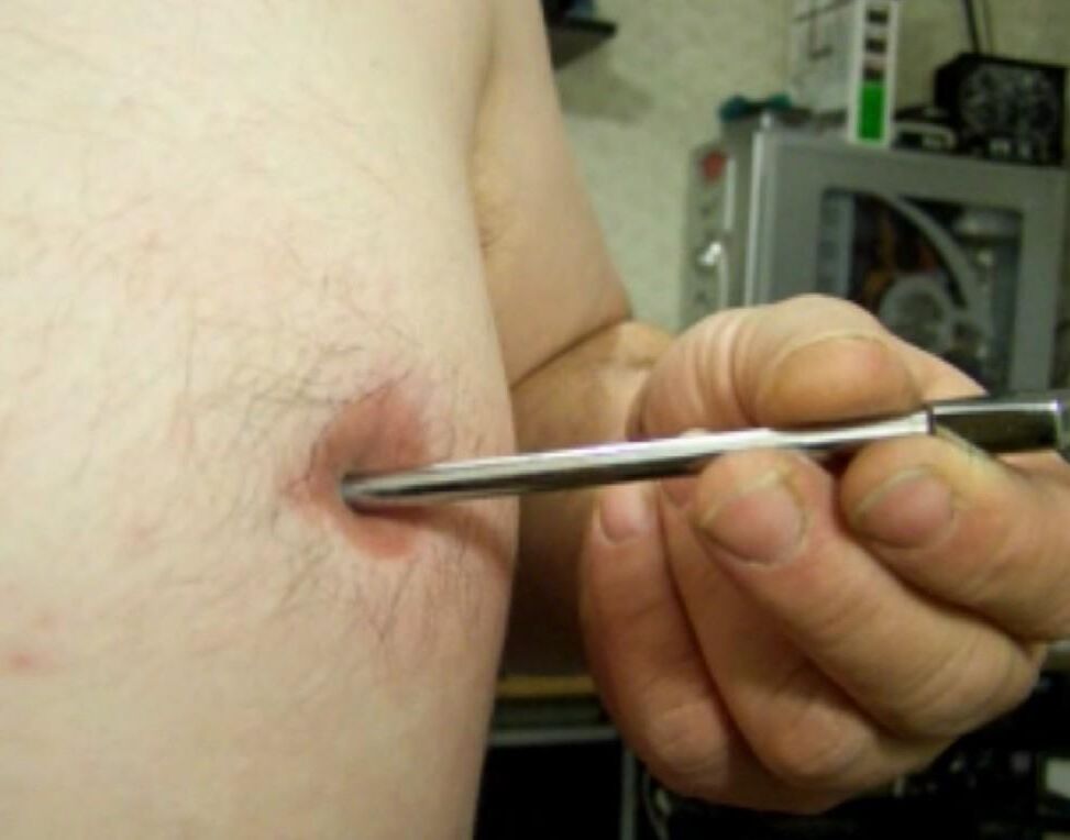 Inverted, modified nipples - penetration: 5 cm deep, 7 mm wide!!