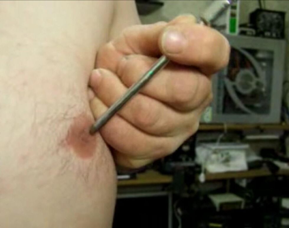 Inverted, modified nipples - penetration: 5 cm deep, 7 mm wide!!