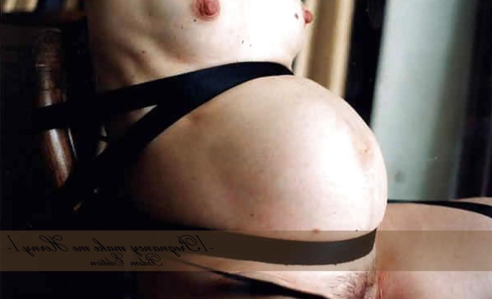 A gravidez me deixa com tesão Bdsm Edition [Pic Pregnant/fetish/bdsm]