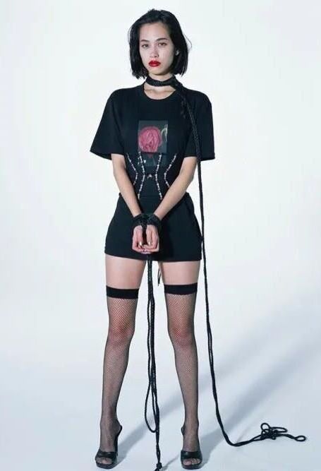 Kiko Mizuhara         Bondage Model