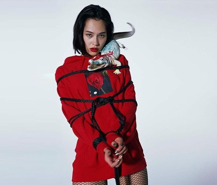 Kiko Mizuhara         Bondage Model