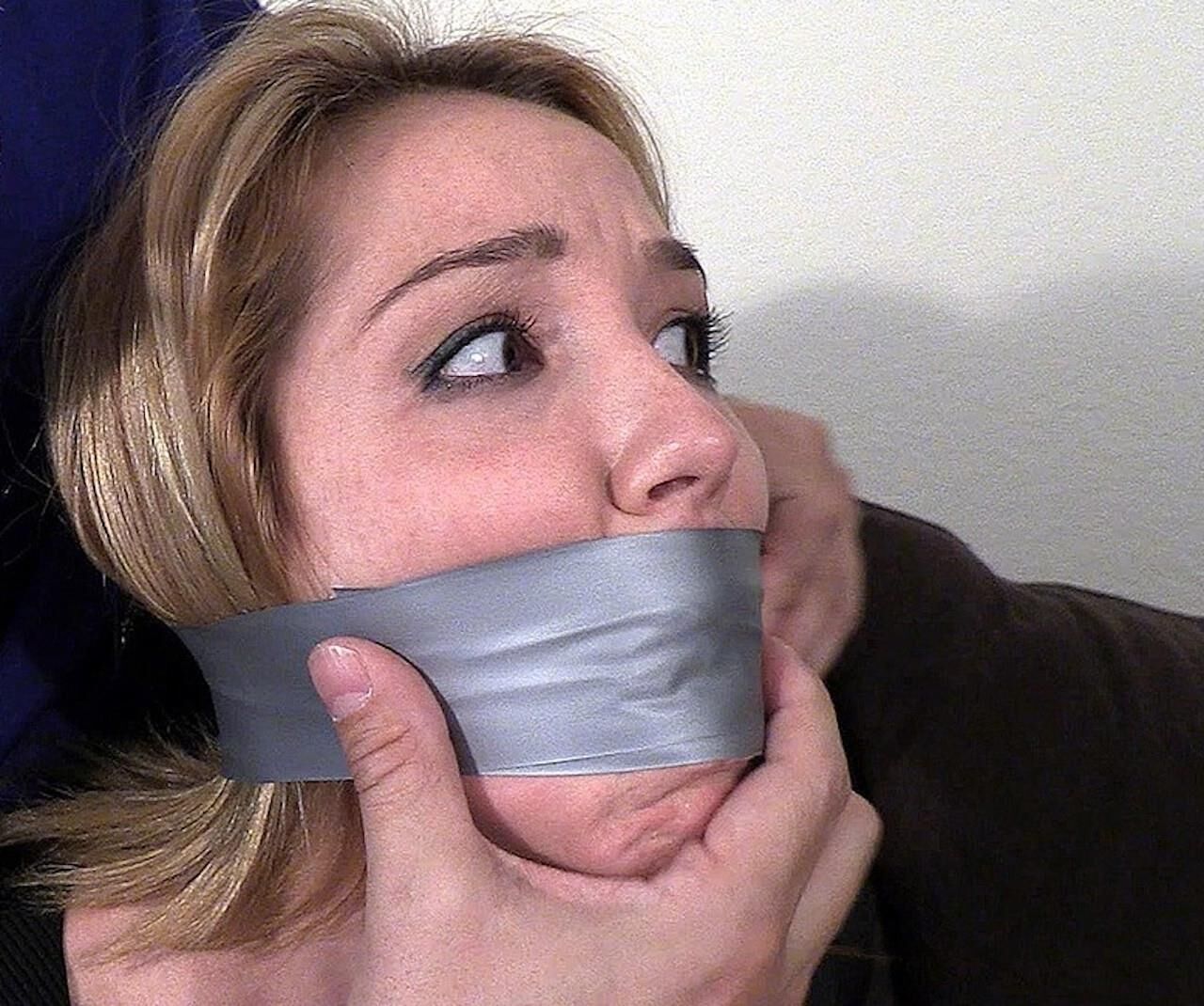 Gagged faces 