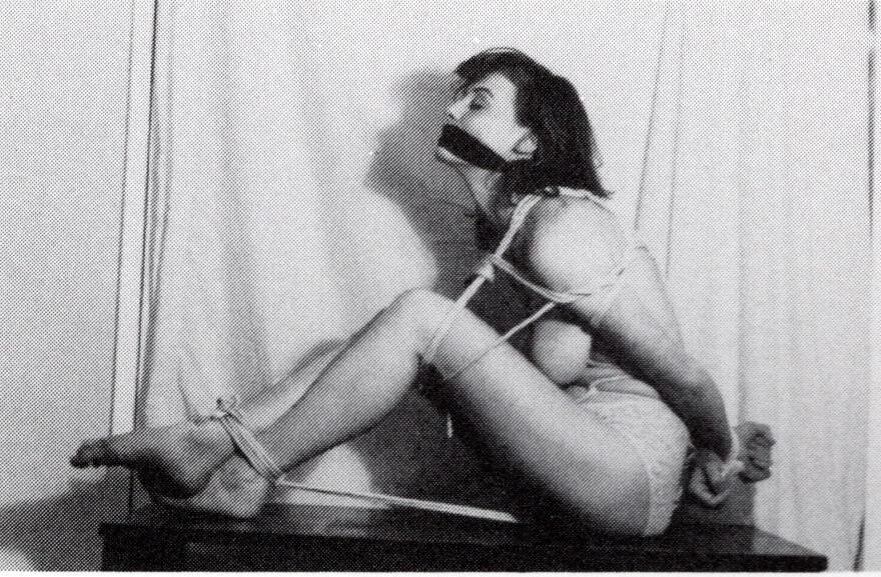 Lois Landers-Bondage-Modell Vintage