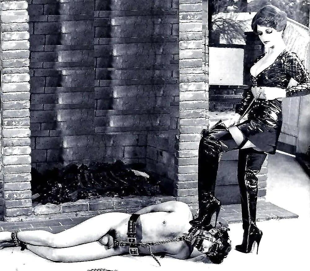 Retro femdom