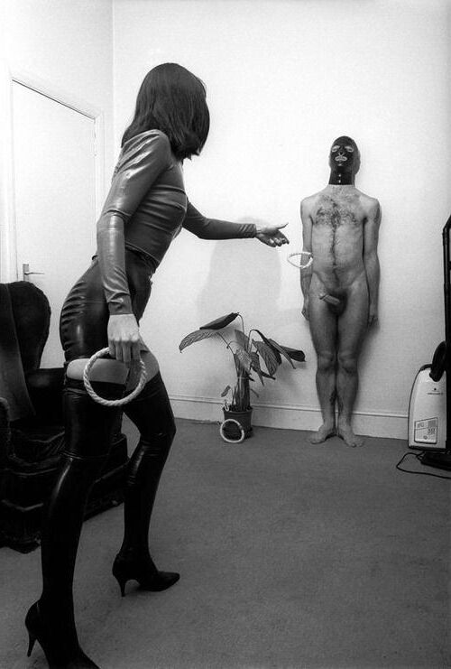 Humiliation masculine dominatrice