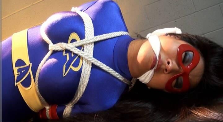 super-héros en servitude
