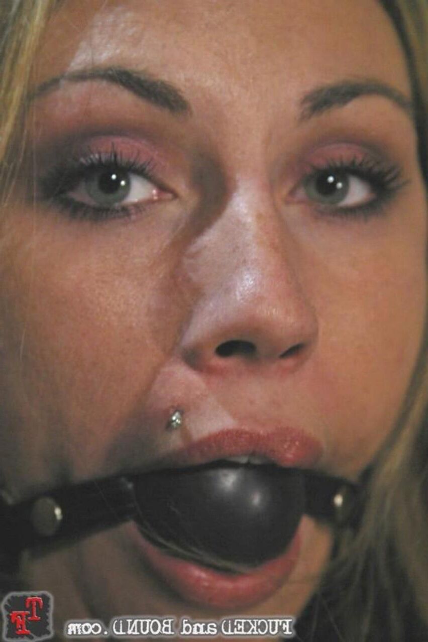McKenzie Michelle Bondage Model