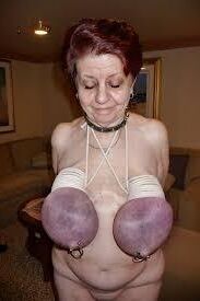 Brenda Mag BDSM