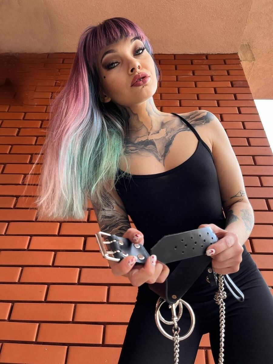 Femdom Mistress 