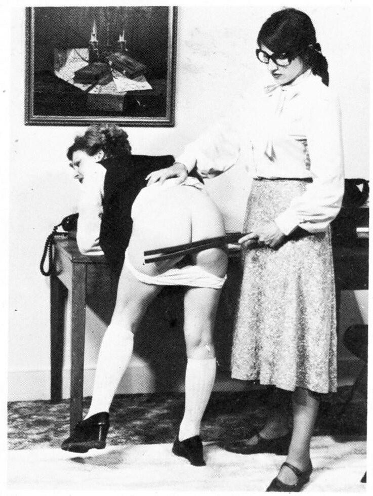 Retro Spanking Martinet Misc
