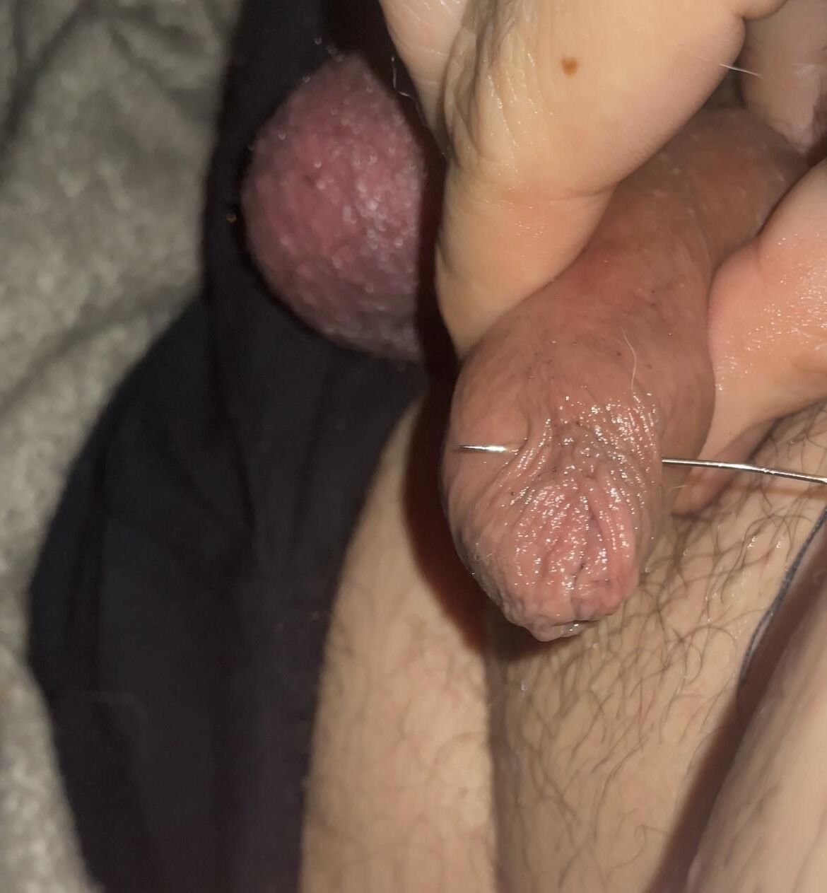 Torture du pénis et des balles