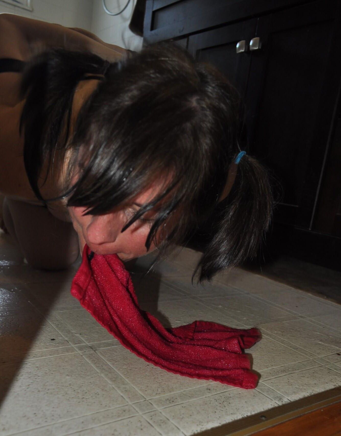 house cleaning slave milf 