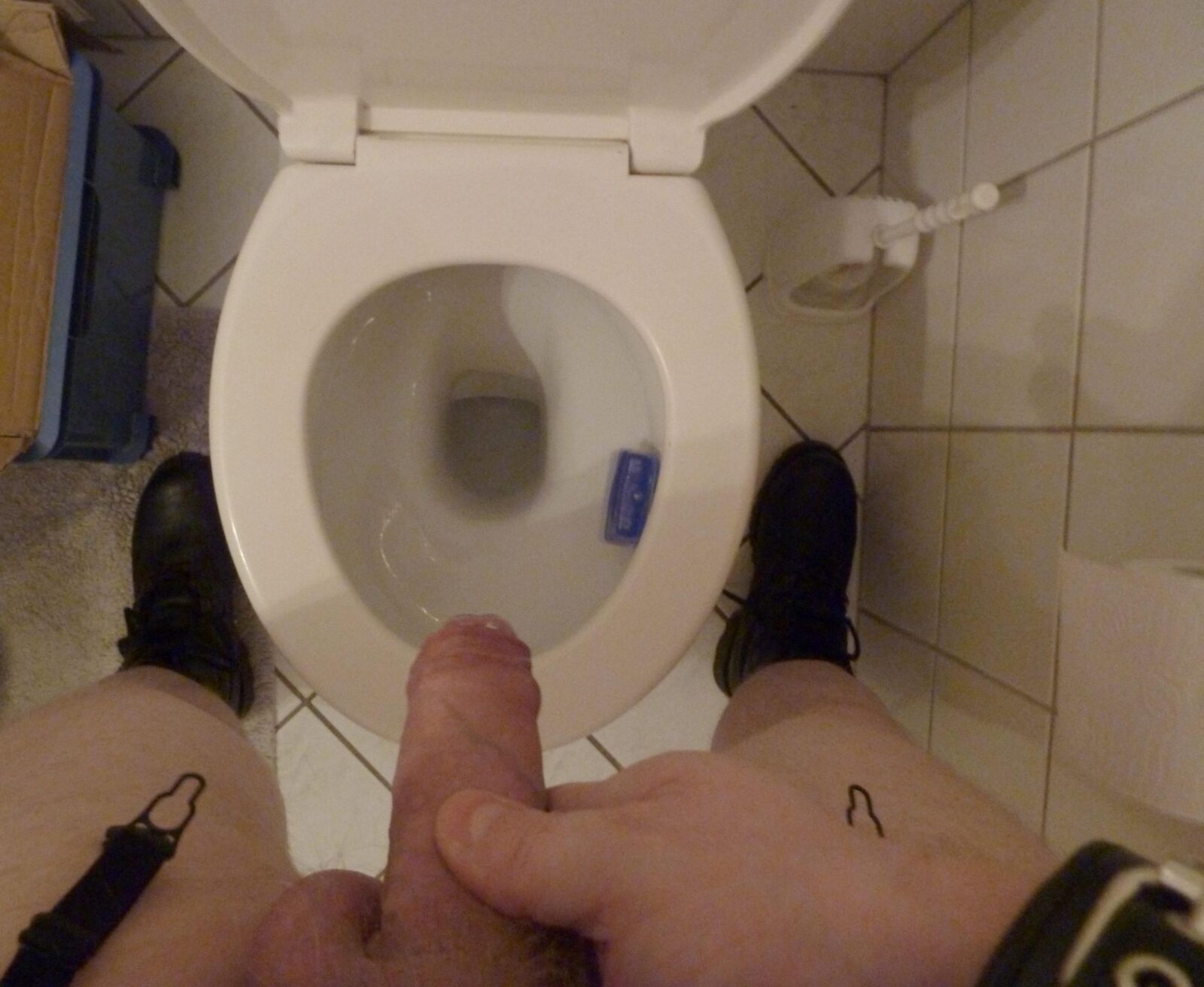 Pissing in BDSM gear