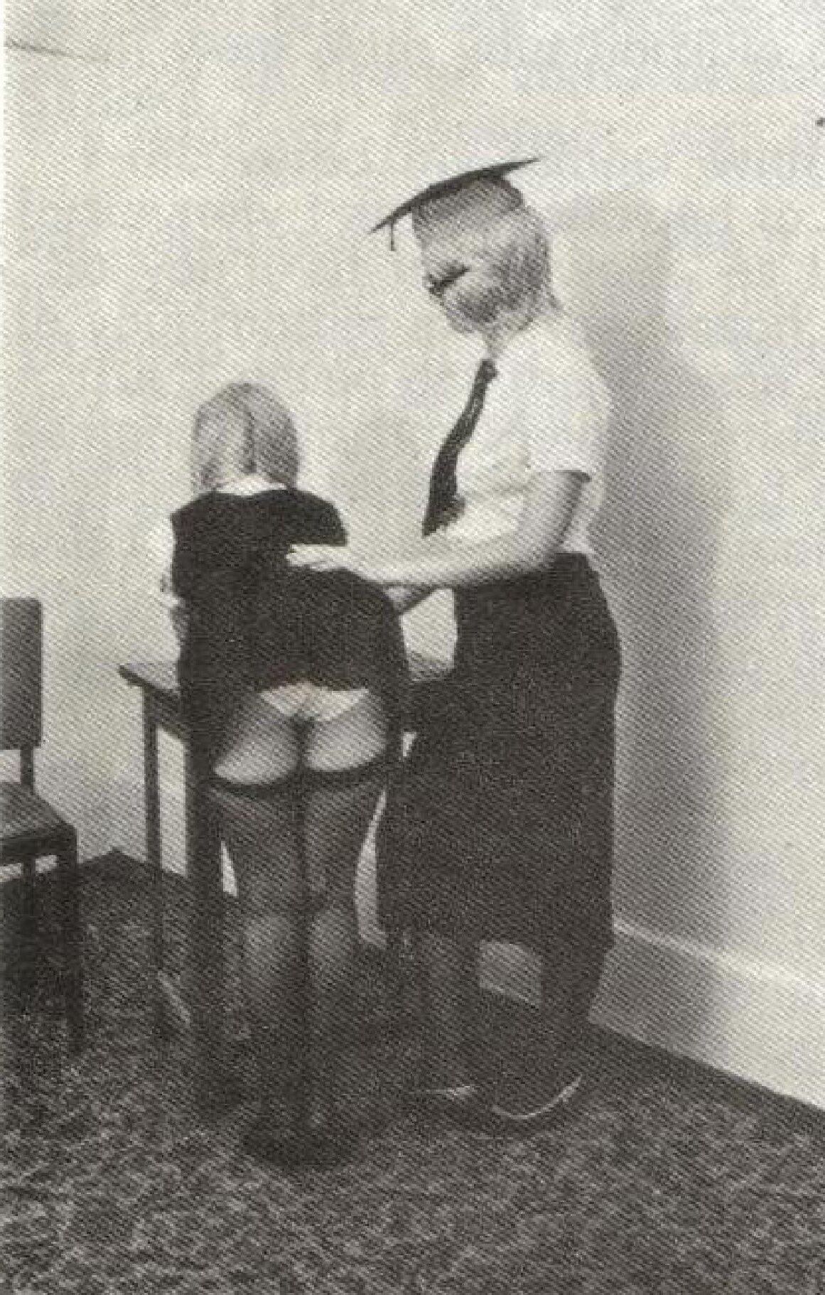 Retro Spanking Janus Special Spanking Issue