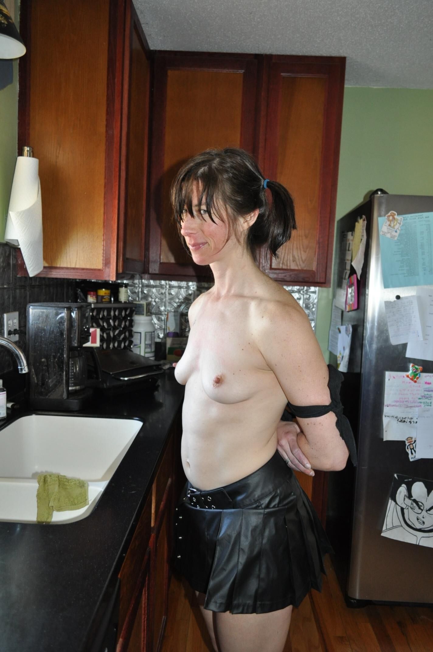 house cleaning slave milf 