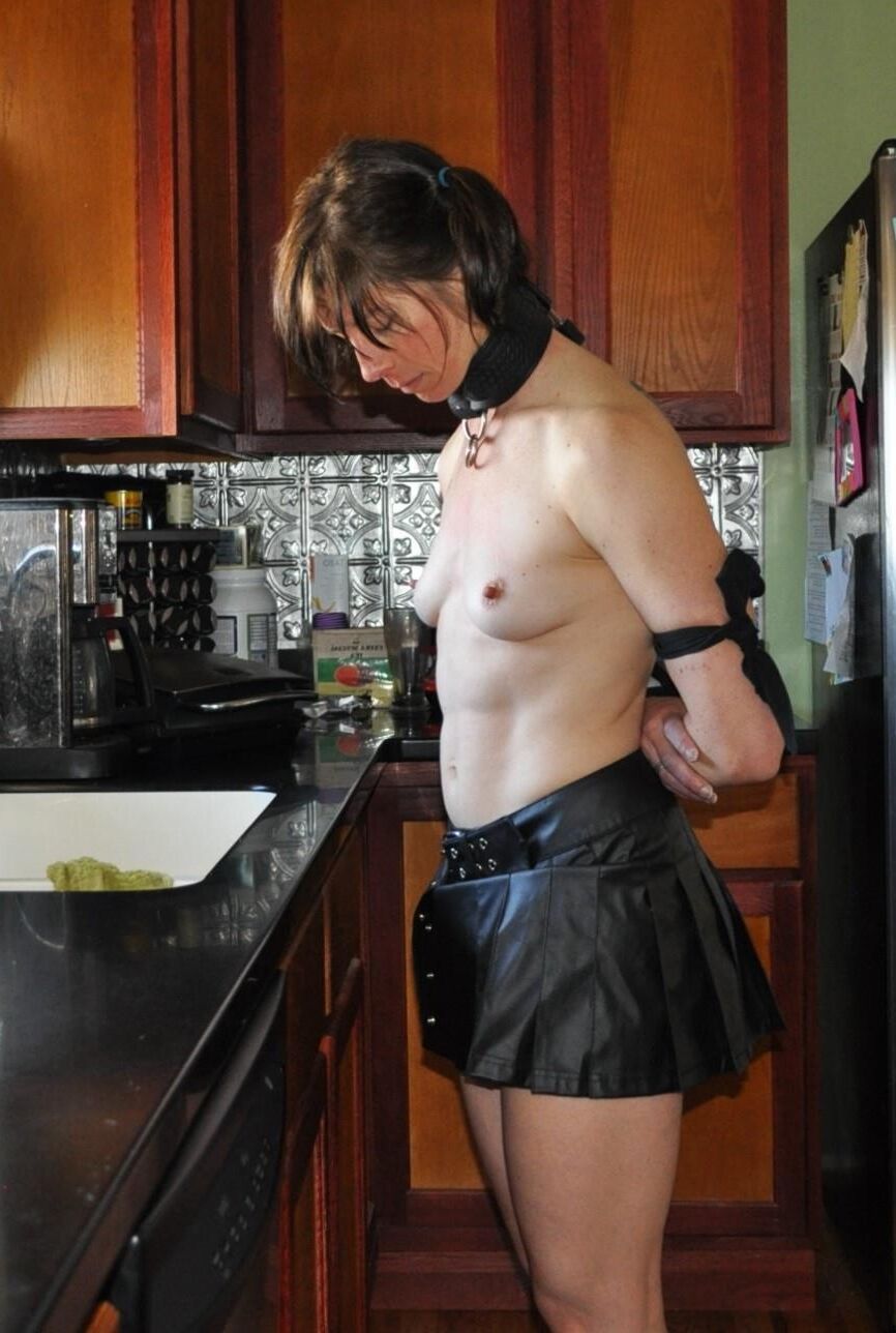 house cleaning slave milf 
