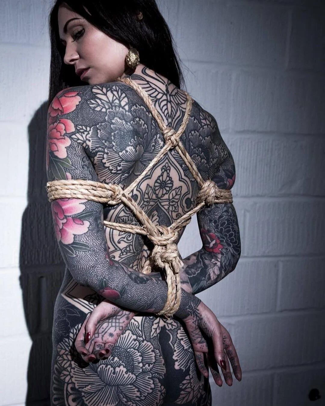 Shibari and Rope Bondage 