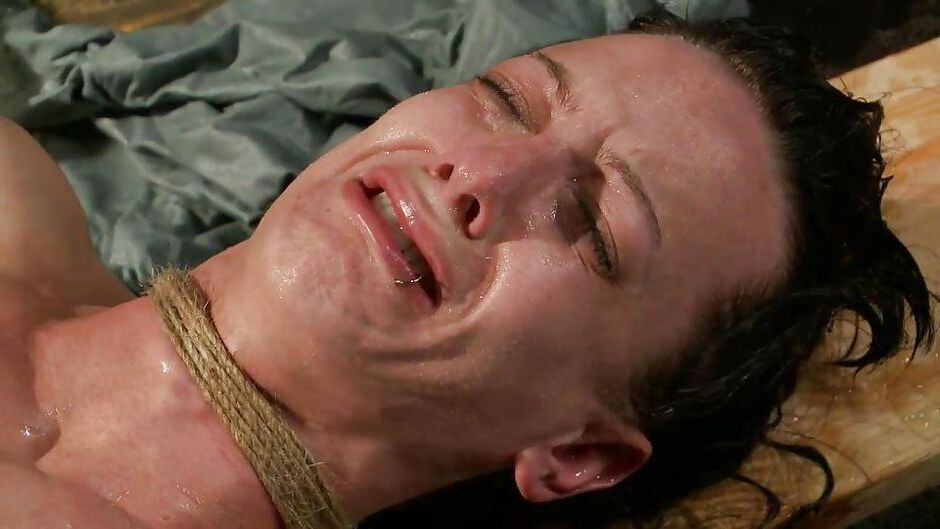 Vadias chorando