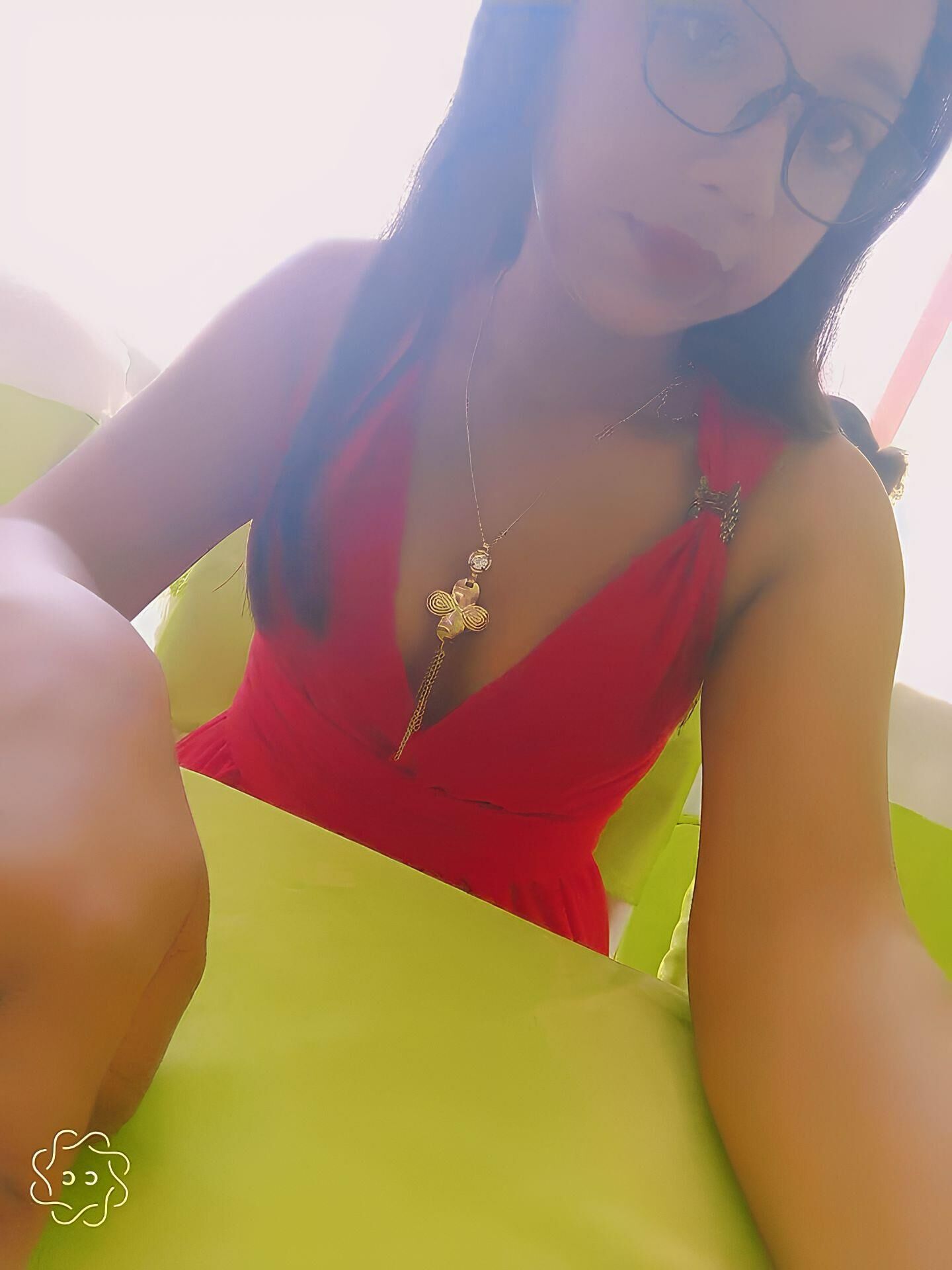 Algo para que me sigan me gusta que me deseen 