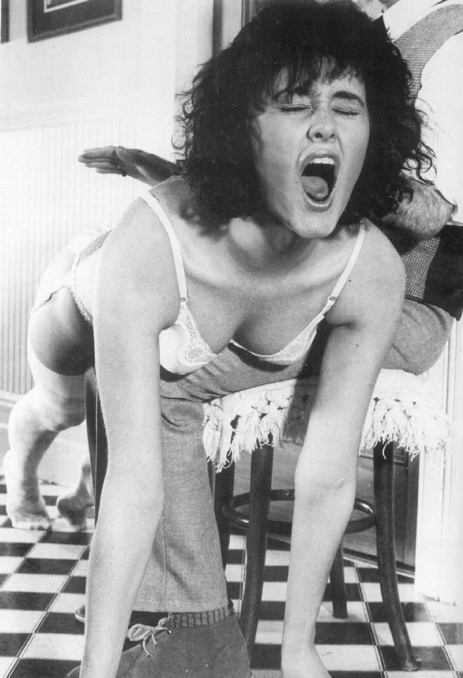 Retro Spanking from Roue 