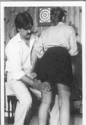 Retro Spanking from Roue 