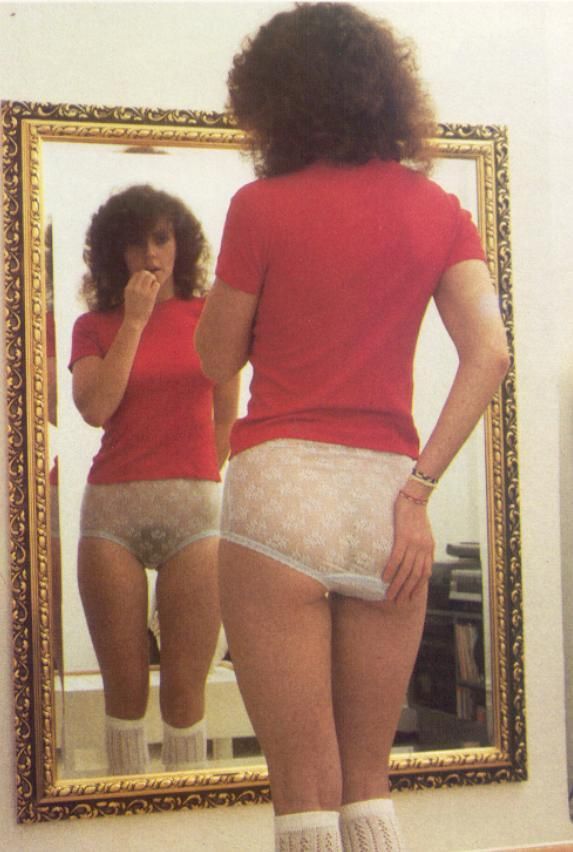 Retro Spanking from Roue 