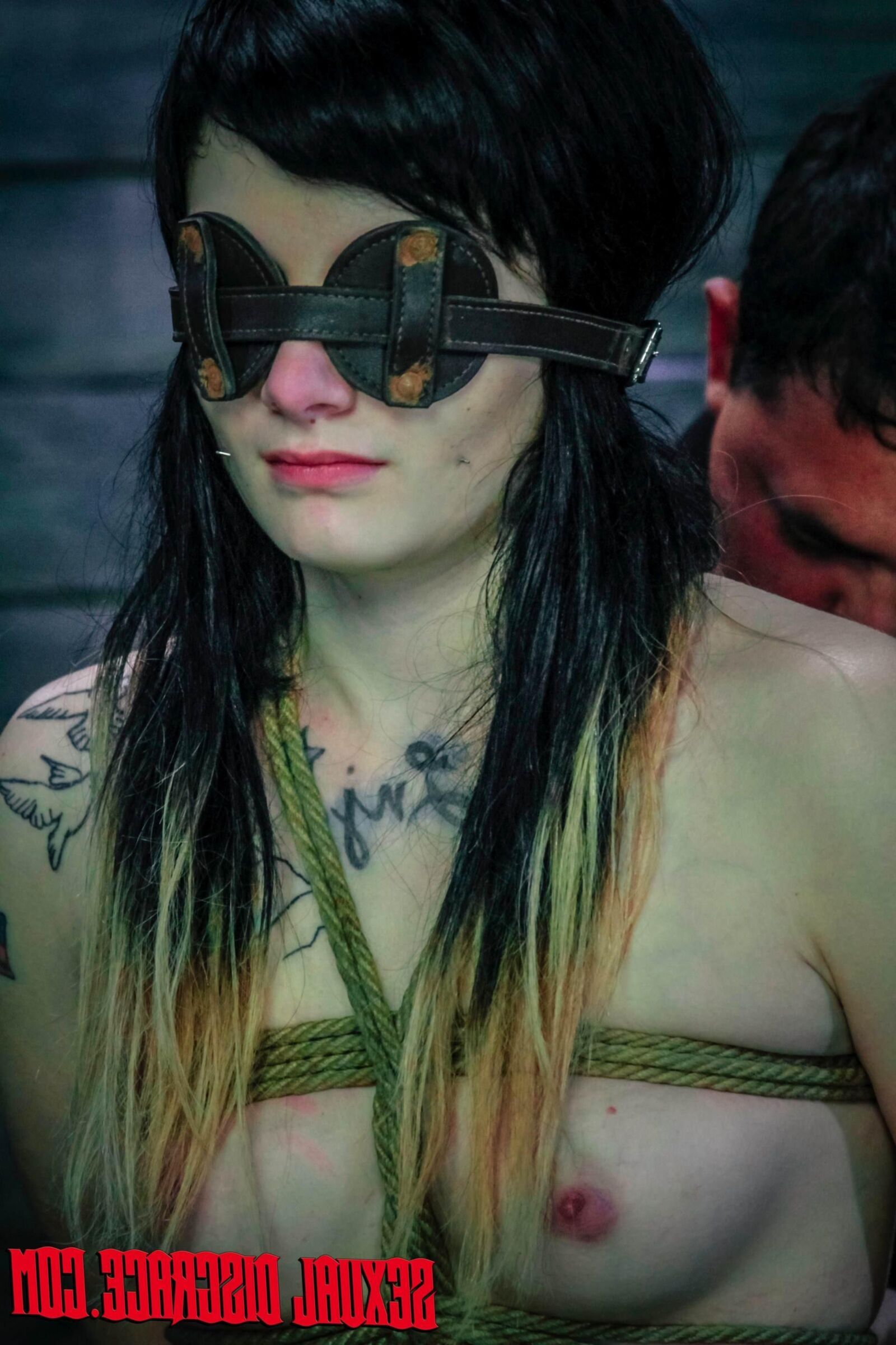 Монтана Skyy Bondage Model