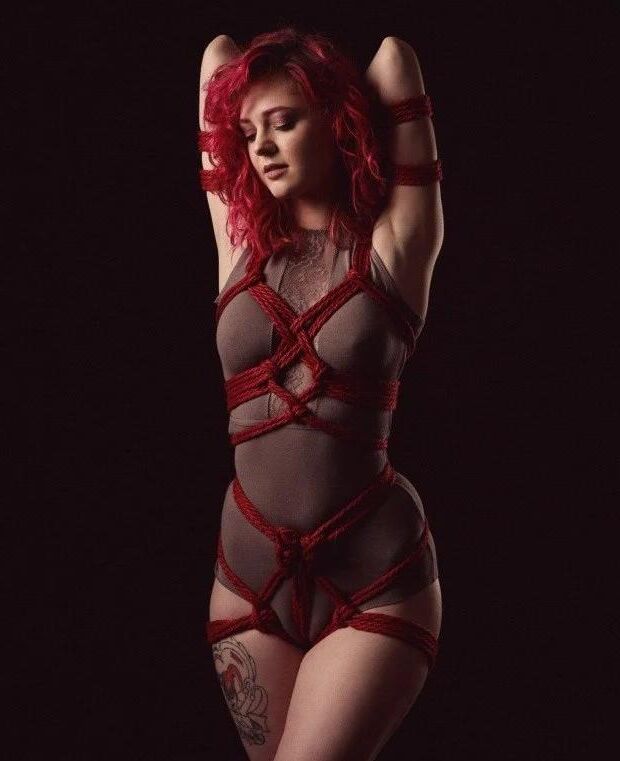Submissive Ginger Girls 