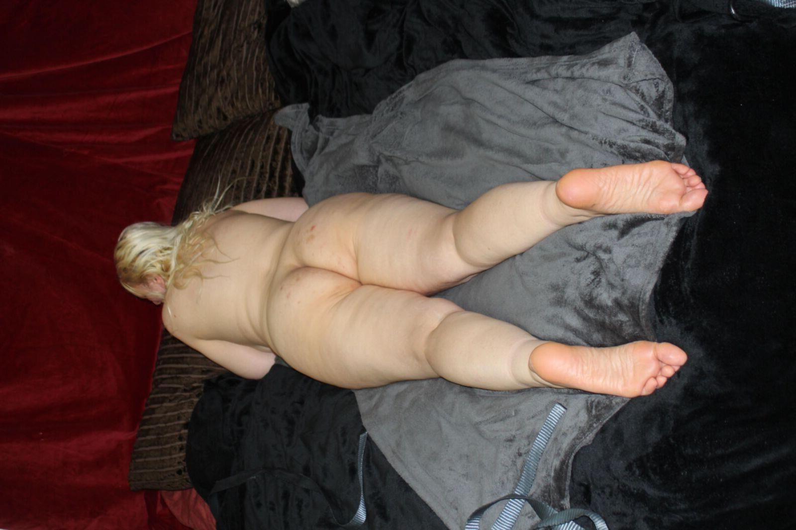 Fettsklaven in Bondage