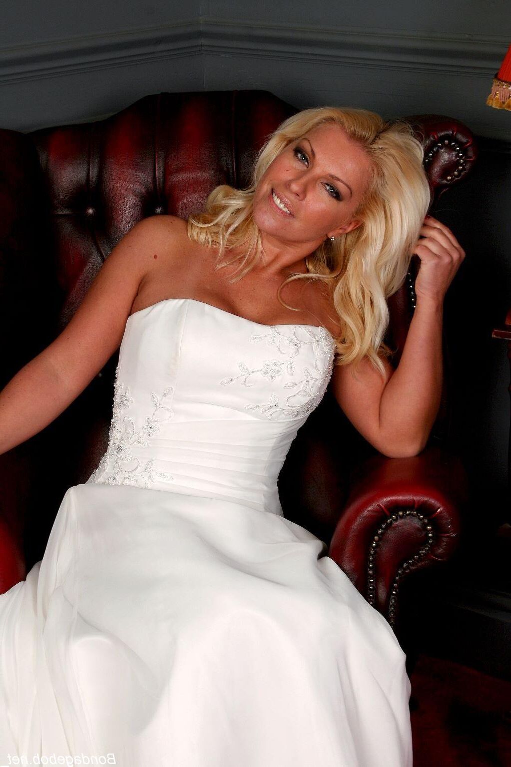 Bride Bound de Lana