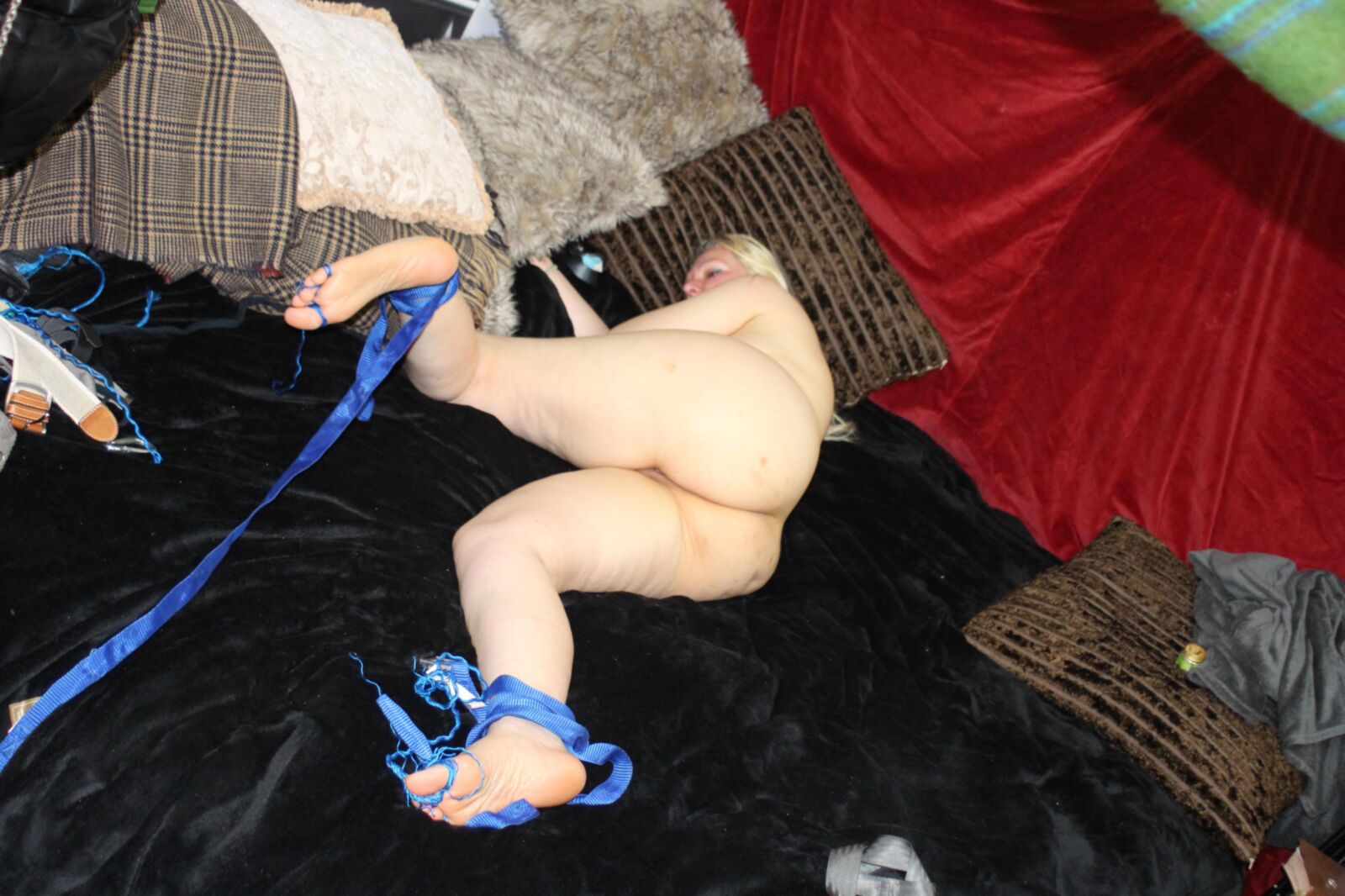 Exposed Amateur Wife Bondage And Barefoot 