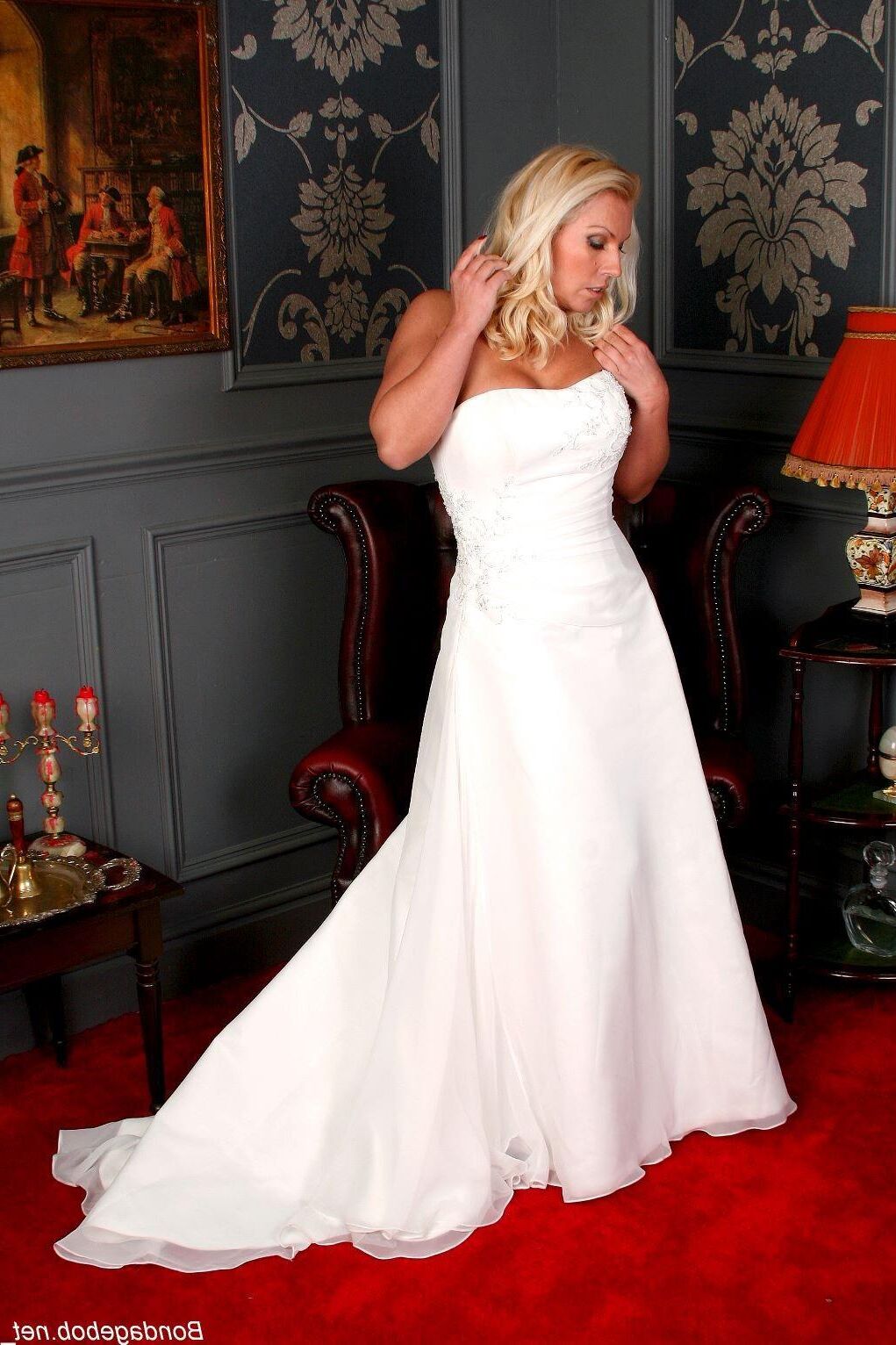 Bride Bound de Lana
