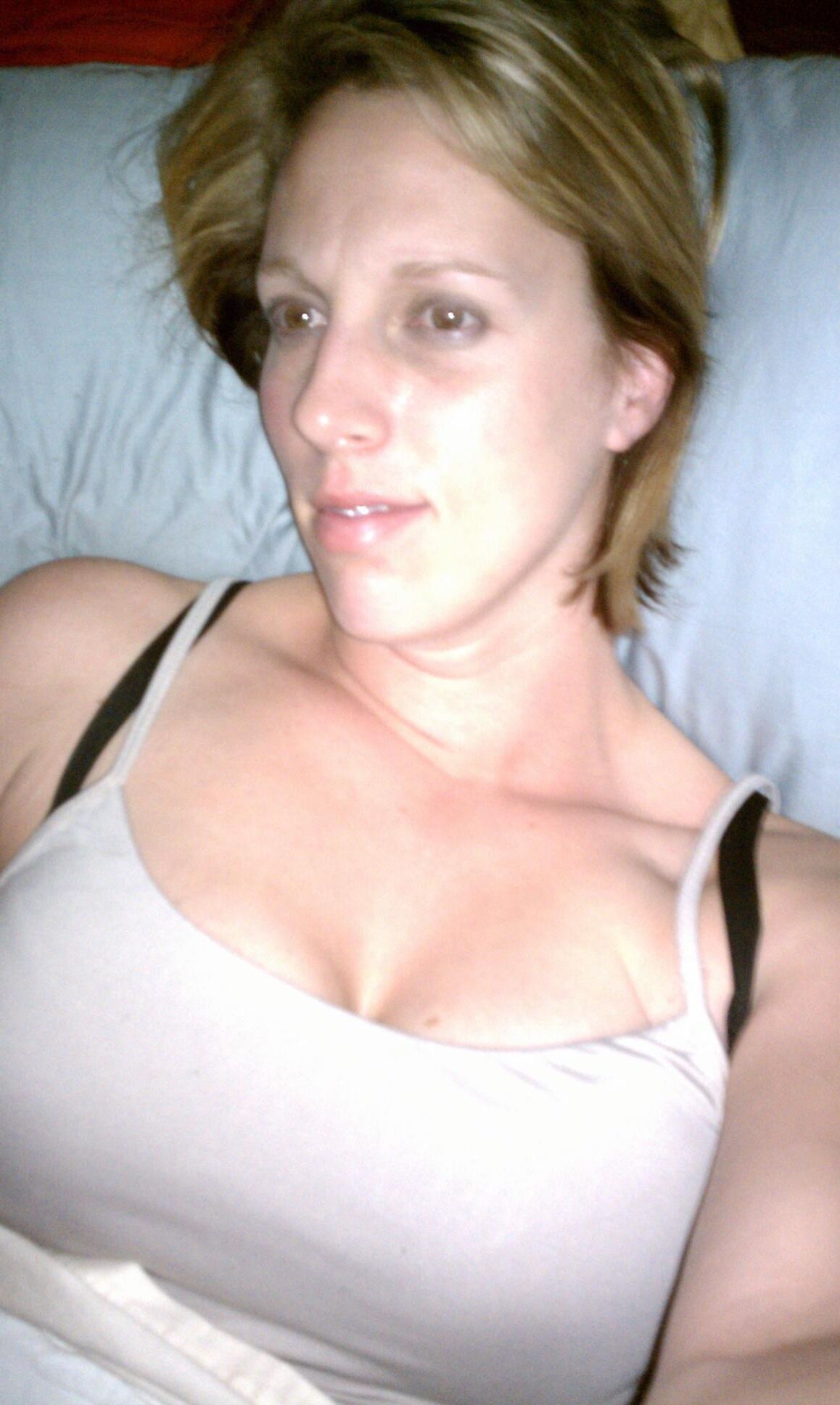 Kellie Big Tit amateur