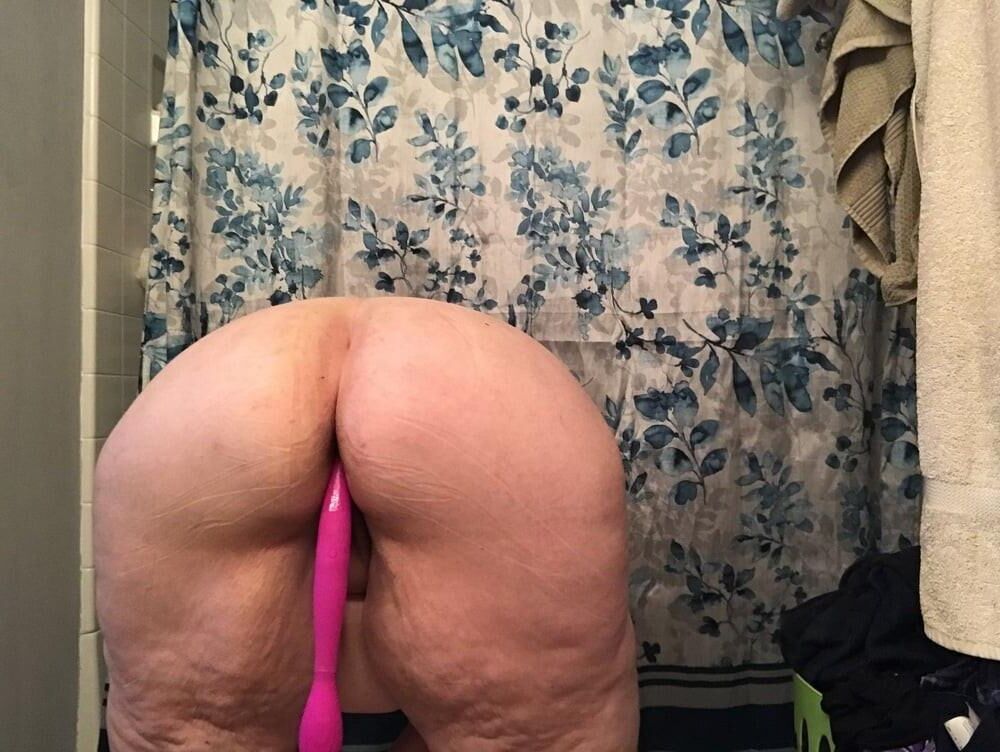 Муж BBW \ регулярно бьет ее, и она любит его за это