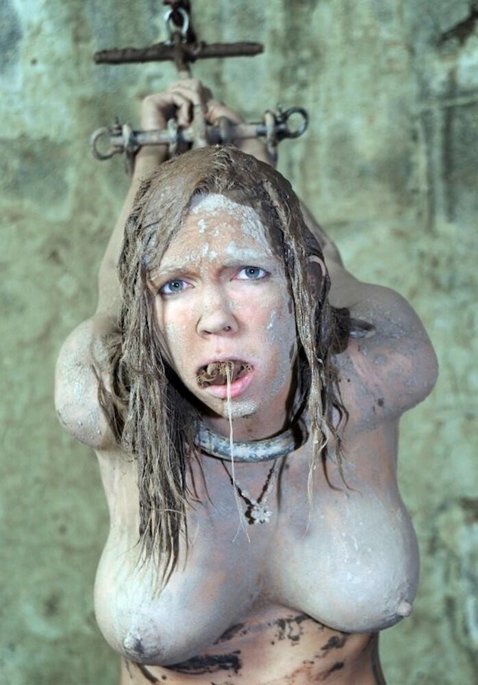 Sexy Slave Girls