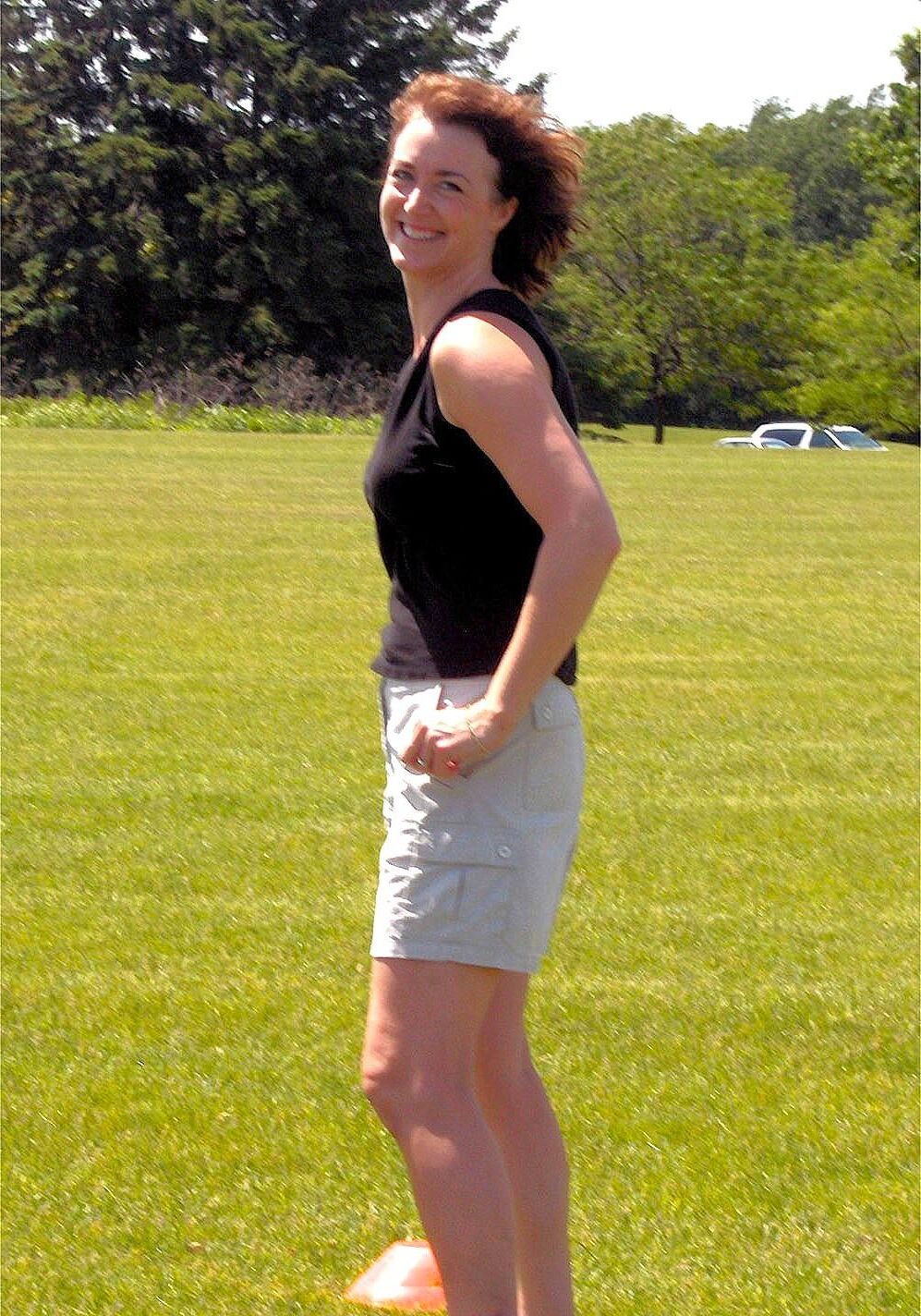 Milf Hotwife spielt mit Knechtschaft