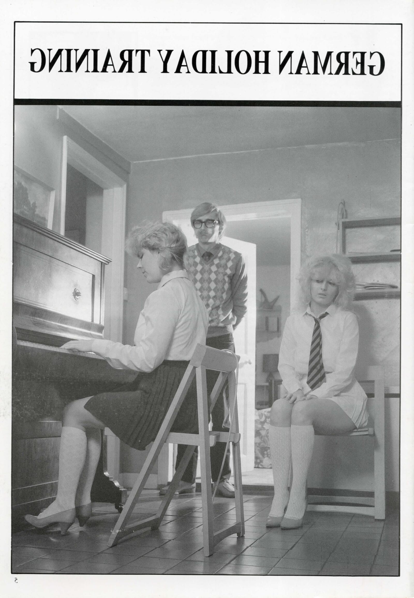 Retro Spanking errötet Bild Set zwei Mädchen Badezimmer