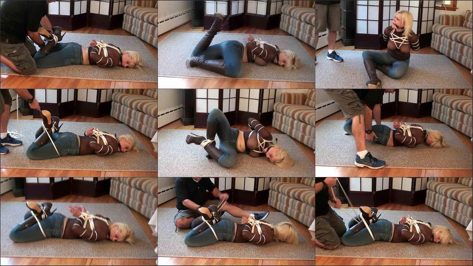 nadia knotts  Bondage Model