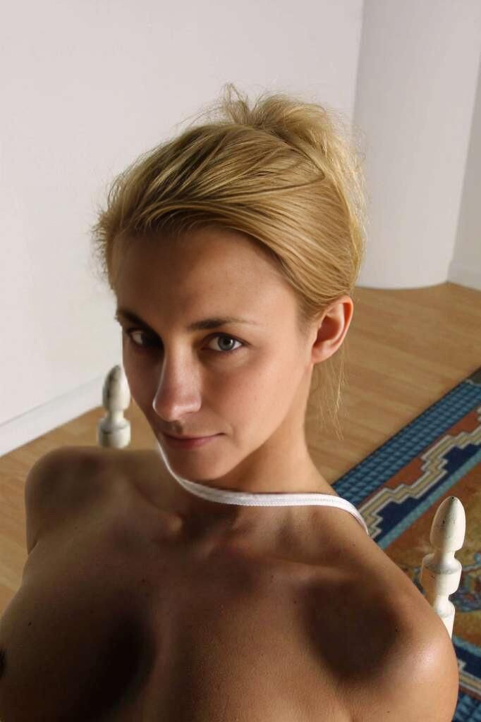 Séances de bondage Anne Emilie