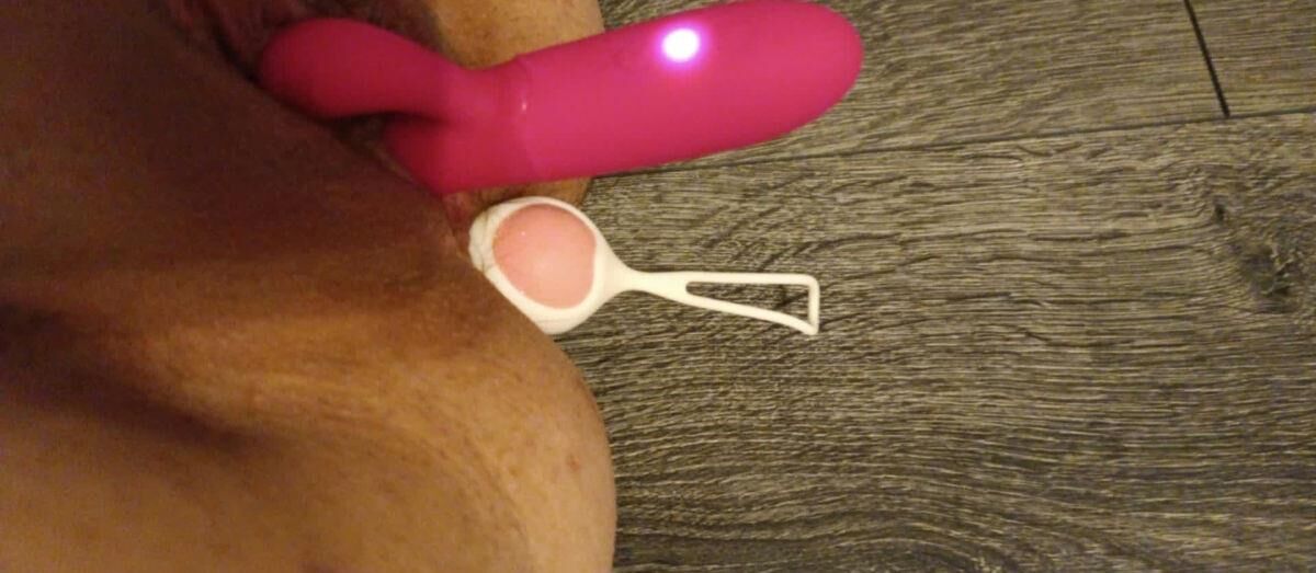 Alix salope ans, de Strasbourg, à baiser seulement sans capot