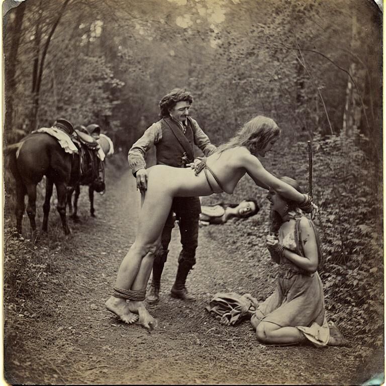 Women as prey of robbers