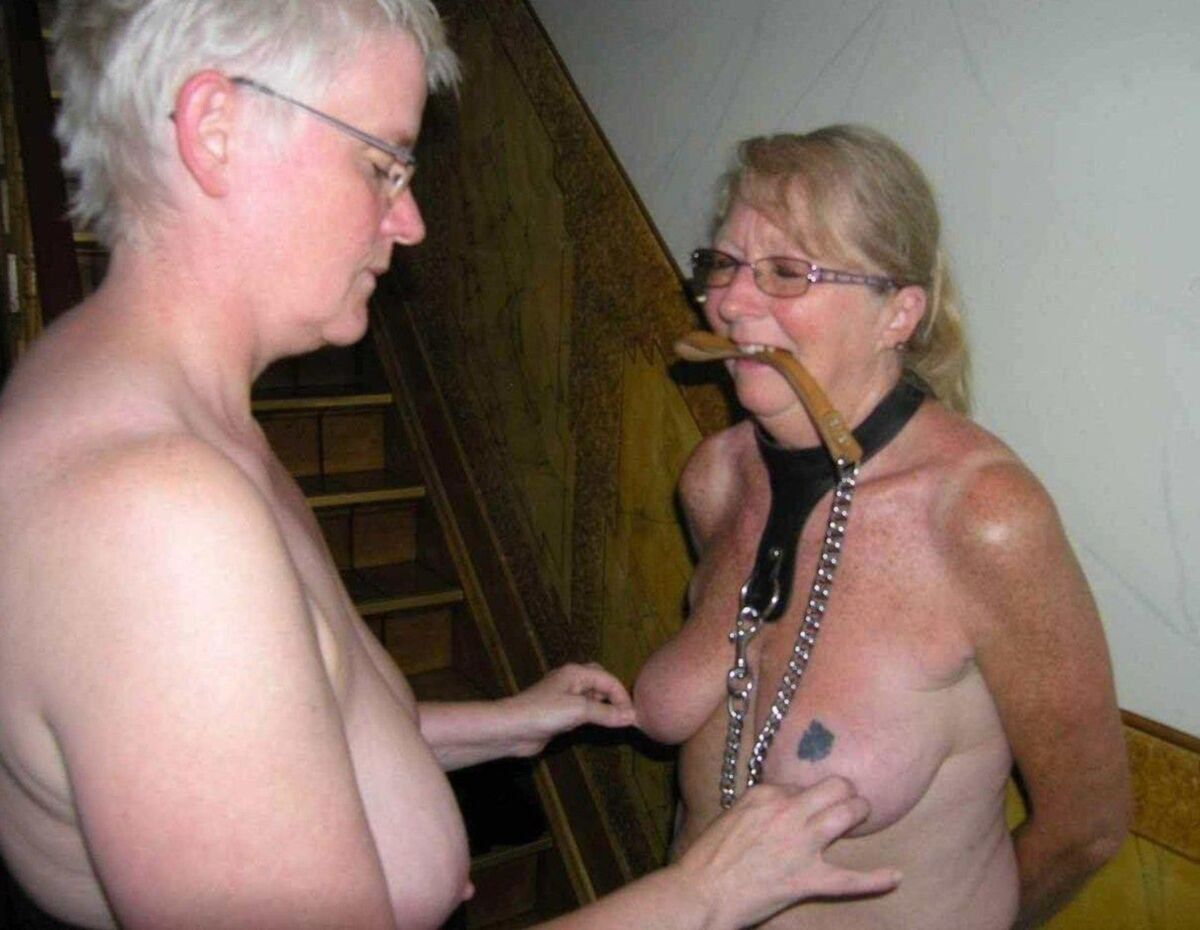 Бабушка любовь BDSM