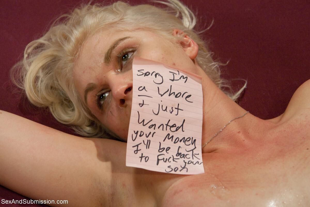 Natasha Lyn  Bondage Model