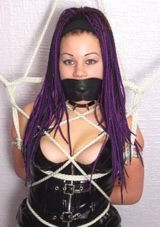 Nightshade  Bondage Model