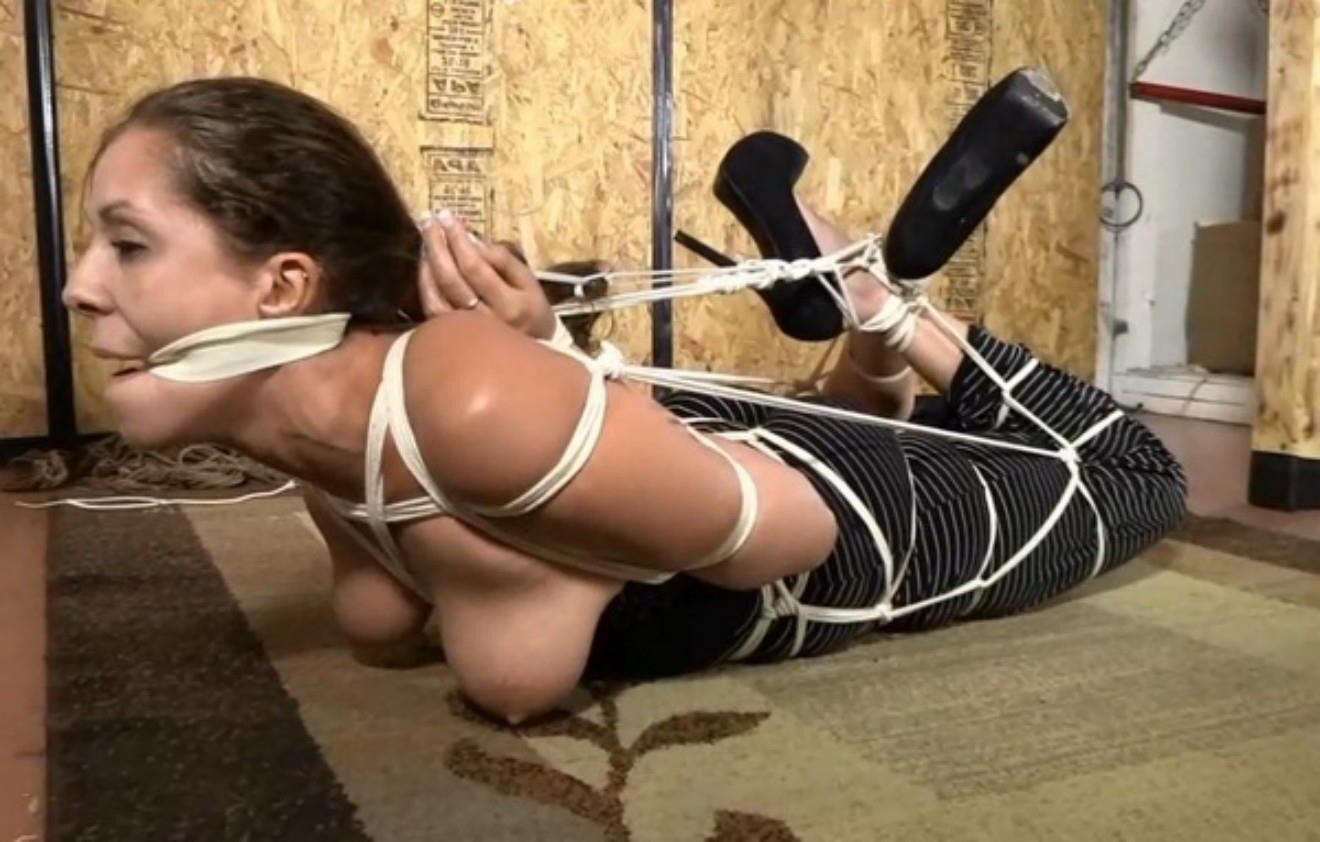 Nikki Brooks  Bondage Model