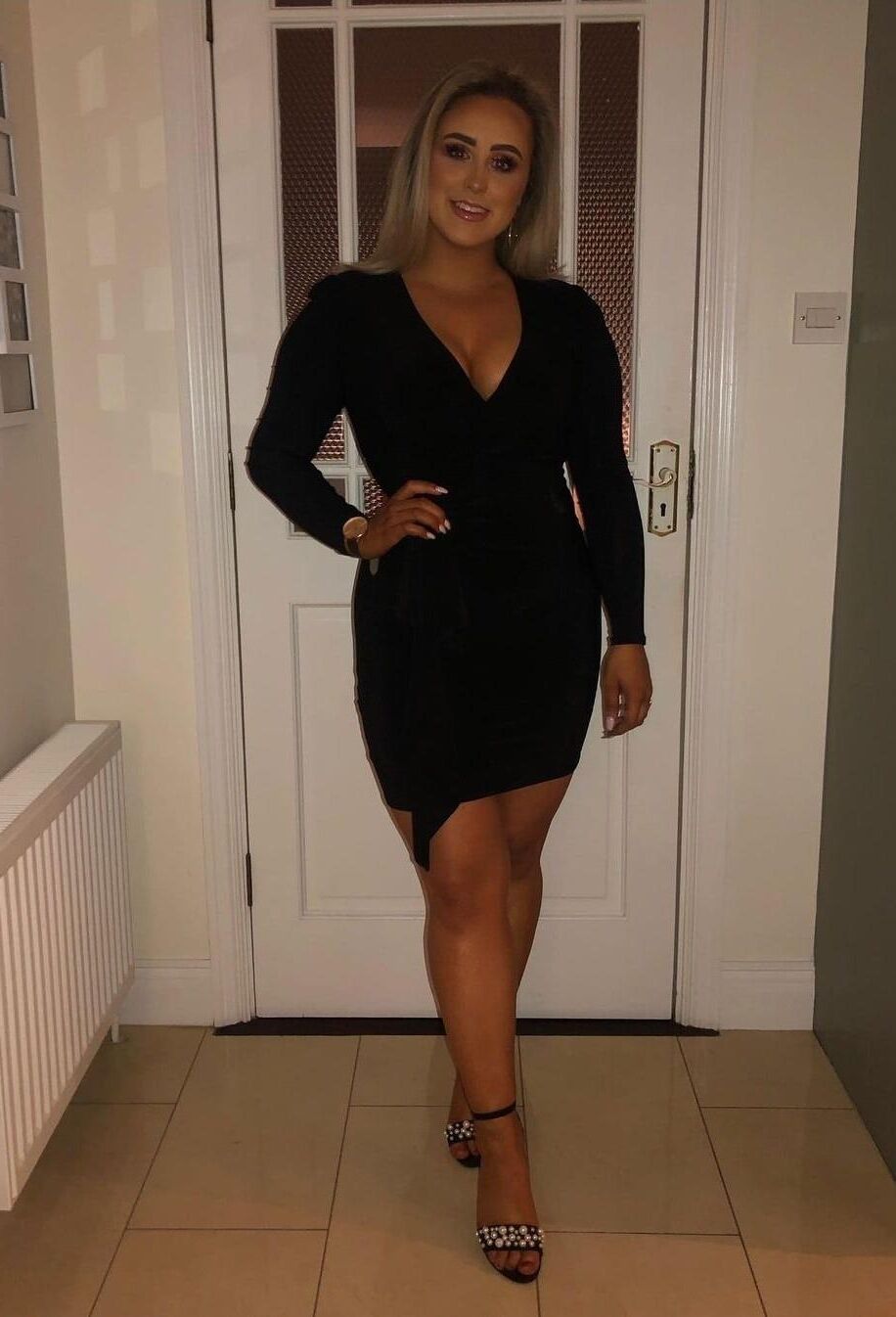 Aisling fat tits thicc bimbo blogger thinks shes better than you