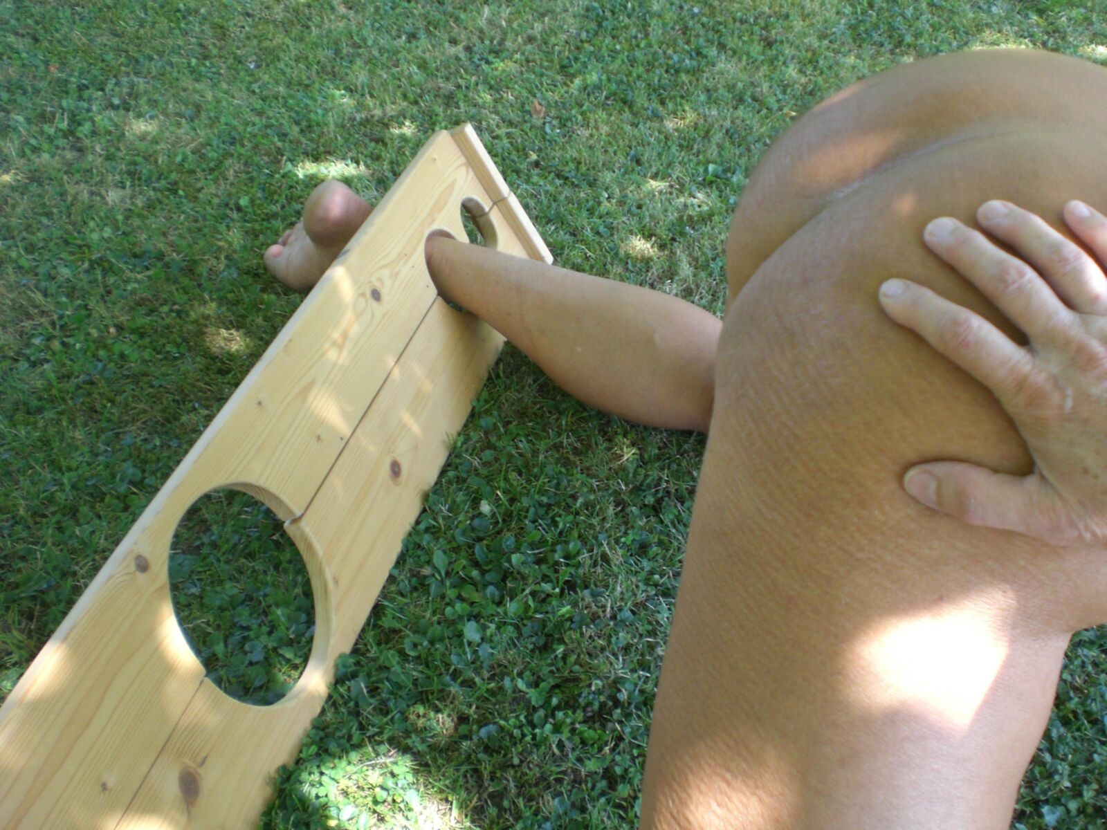 slave outdoor in pillory