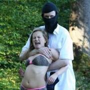 Она это заслуживает