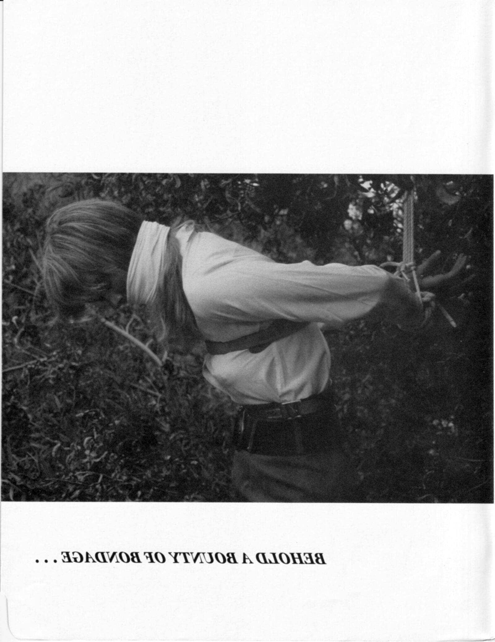 Vintage bondage mag Simone Devon's Favorite Bondage Models 